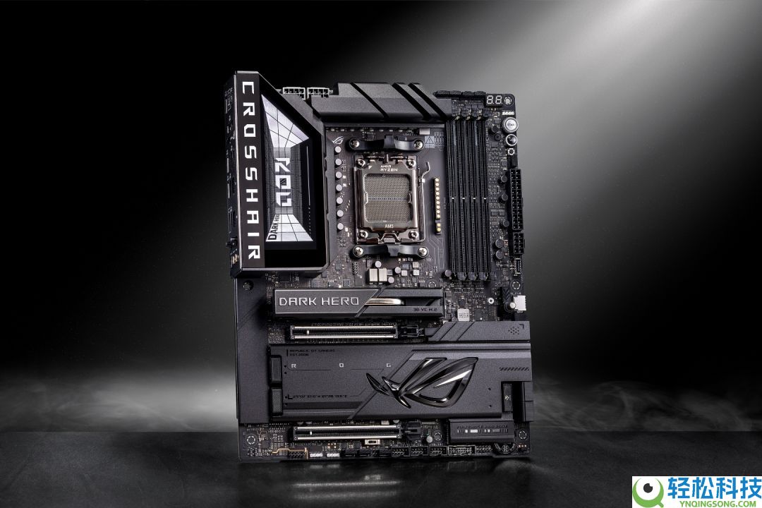 用华硕X870E/X870主板打造9850X3D硬核主机