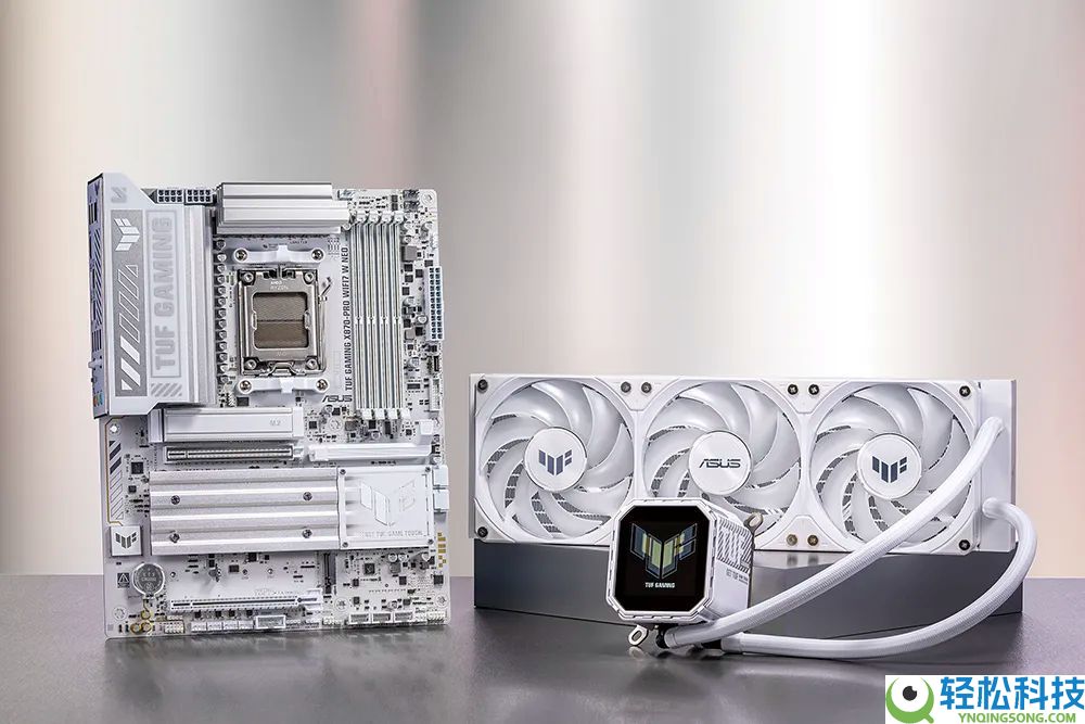 用华硕X870E/X870主板打造9850X3D硬核主机