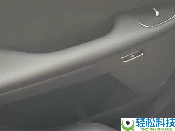 网友实测经过机械装配开某007后门：比唐僧取经还难