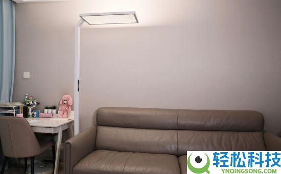京瓷护眼落地灯评测：以科技之光,照亮青少年生长之路