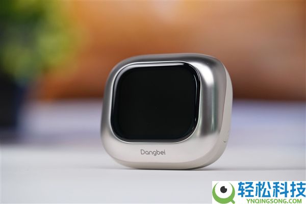 耳机盒竟然带屏幕,999元当贝Air 1图赏