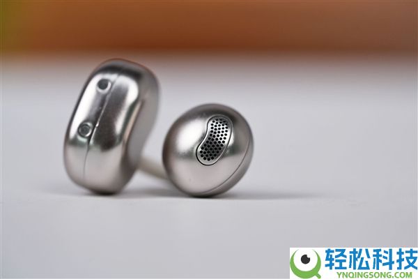 耳机盒竟然带屏幕,999元当贝Air 1图赏