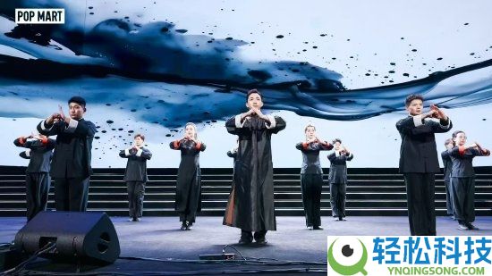 泡泡玛特年会沈腾现身抽大奖 开创人王宁打咏春拳 李诞现场表达