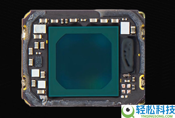 华为nova 16系列将搭载1:1方形前摄：竖握也能拍横图