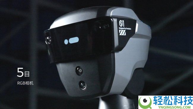 极智嘉发布全球首款人形通用仓储机械人,发布即量产,