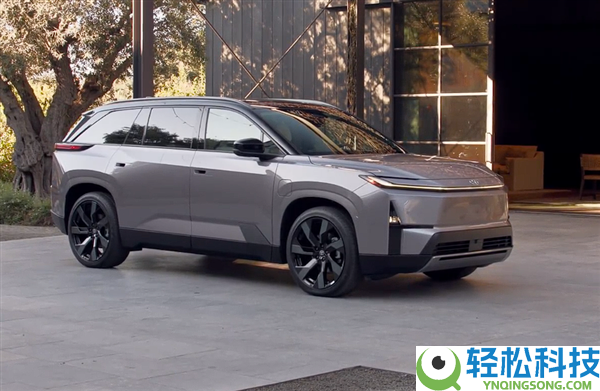 丰田头铁,在美国逆势推出纯电汉兰达:续航500km