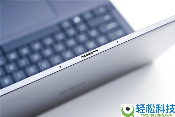 双层OLED触控屏观感冷艳 戴尔Pro 14 Premium上手