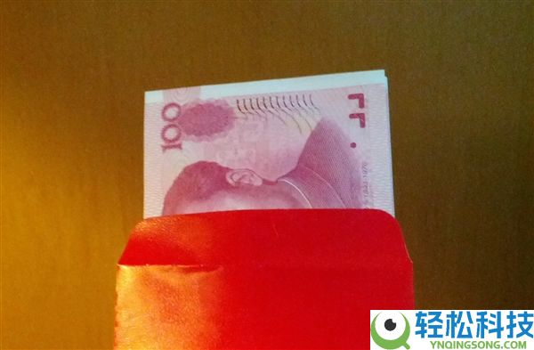 蚂蚁阿福冲上苹果App Store总榜第一,前四满是阿里、字节、腾讯AI应用