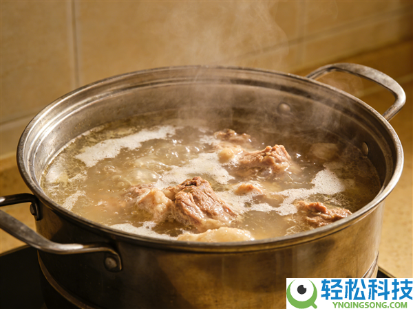 炖肉时呈现的浮沫 是养分精髓仍是脏东西?