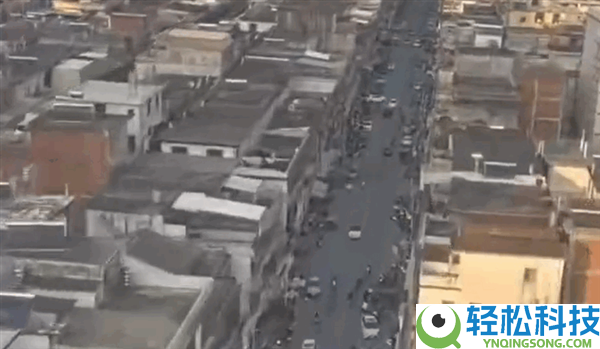 男人开直升机从南京回老家过年：206千米开车3个半小时 飞机几非常钟到家