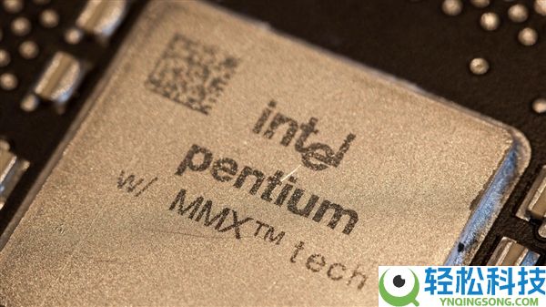 传奇闭幕,Linux 7.0内核正式弃用Intel 440BX芯片组