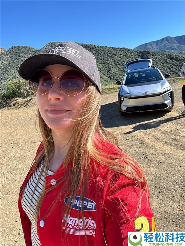 丰田全新电动跨界车bZ Woodland