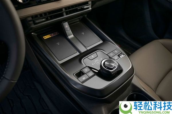 丰田全新电动跨界车bZ Woodland