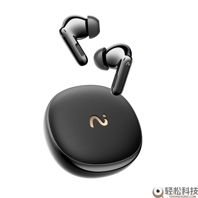 职场沟通新利器:三款耳机大比拼,哪款能让你会议沟通更高效?