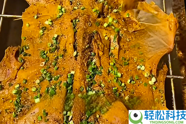 官方传递36斤活羊烤完6.9斤：商家曾非正常延续给羊投喂水和食物