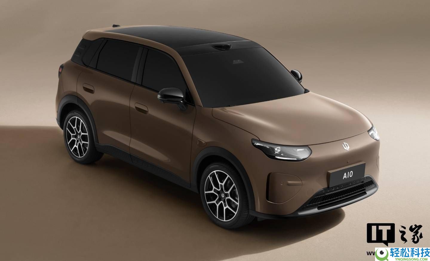 零跑A10纯电SUV内饰细节暴光：SA双芯片加持,续航超500km配2.5K大屏