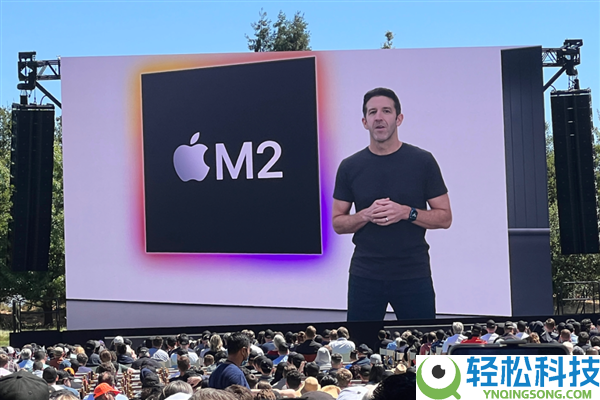 库克5.1亿年薪获批 苹果两超龄董事稀有留任