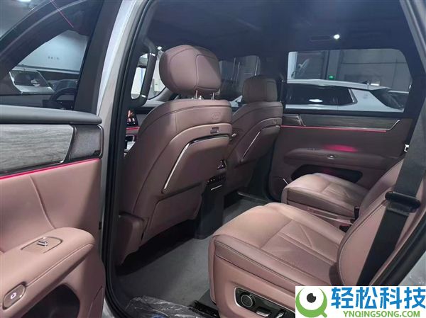 全系配华为智能 宝骏华境S实车内饰暴光：亲民版问界M9来了