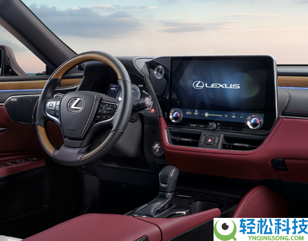 “公路闪电”上新 雷克萨斯ES 200月影双色希奇版上市：30.79万起
