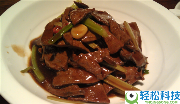 为什么肉食生物更喜好猎物的内脏 而人类却更喜好吃肌肉？