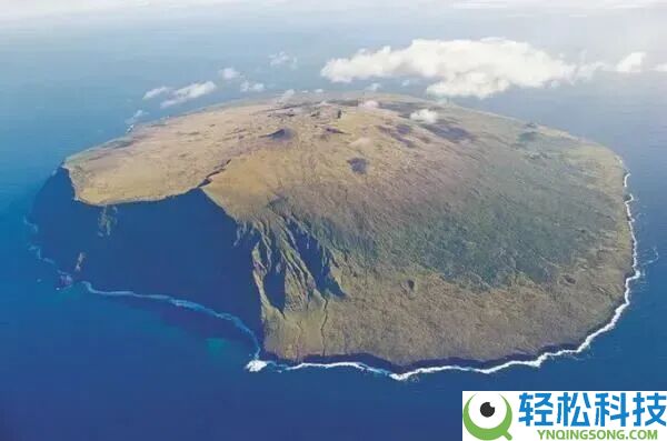 人类脱离了 一群牛统治一座岛