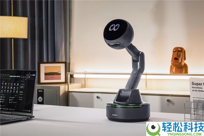 AI不应困在聊天框里：联想把它做进了操纵系统