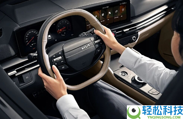 起亚真的急了,新款狮铂拓界上市:10.99万起史低