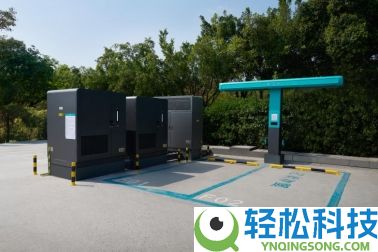 电动化上半场完满收官：比亚迪发布第二代刀片电池及闪充手艺