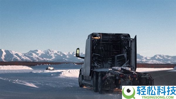 特斯拉半挂卡车官宣阿拉斯加冬测,马斯克：本年将完成大范围量产