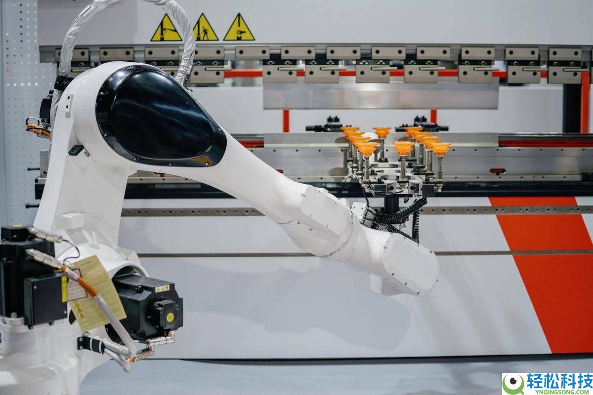 雷军泛论将来任务新图景：每周3天天天2小时,是时机仍是难以触及的梦？