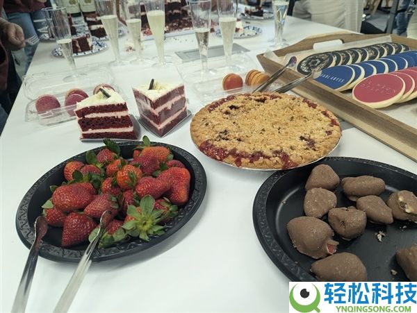 《白色沙漠》销量打破两百万