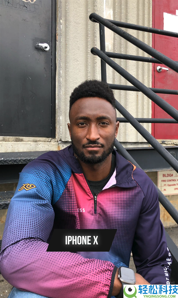 看懵了,初代iPhone到iPhone 17自拍对照 网友吐槽几近一样