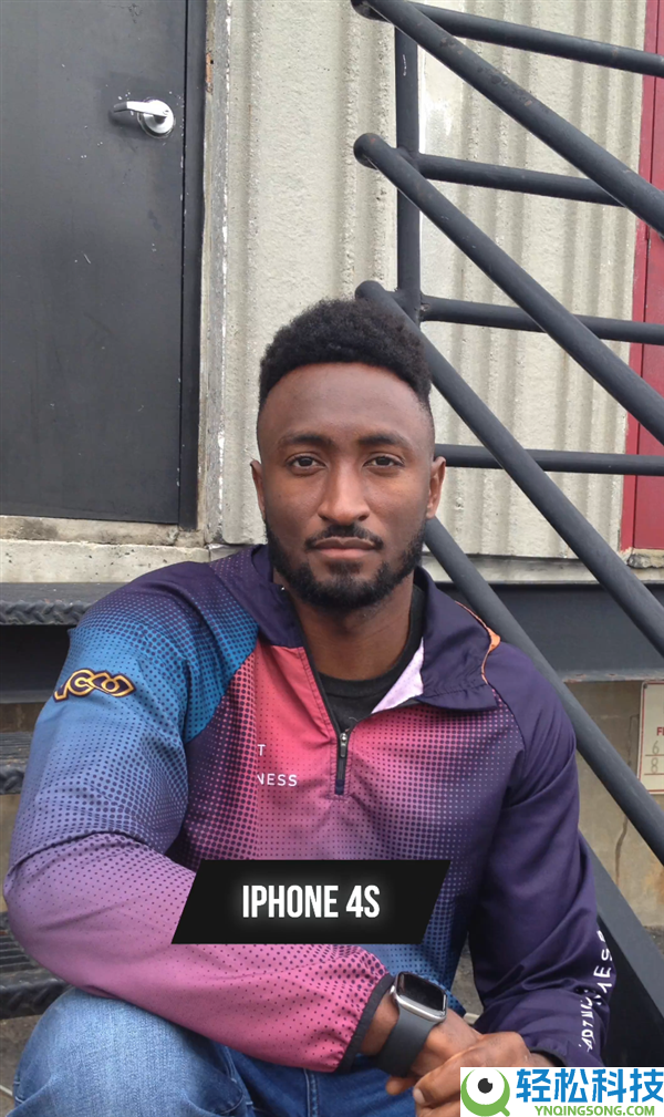 看懵了,初代iPhone到iPhone 17自拍对照 网友吐槽几近一样