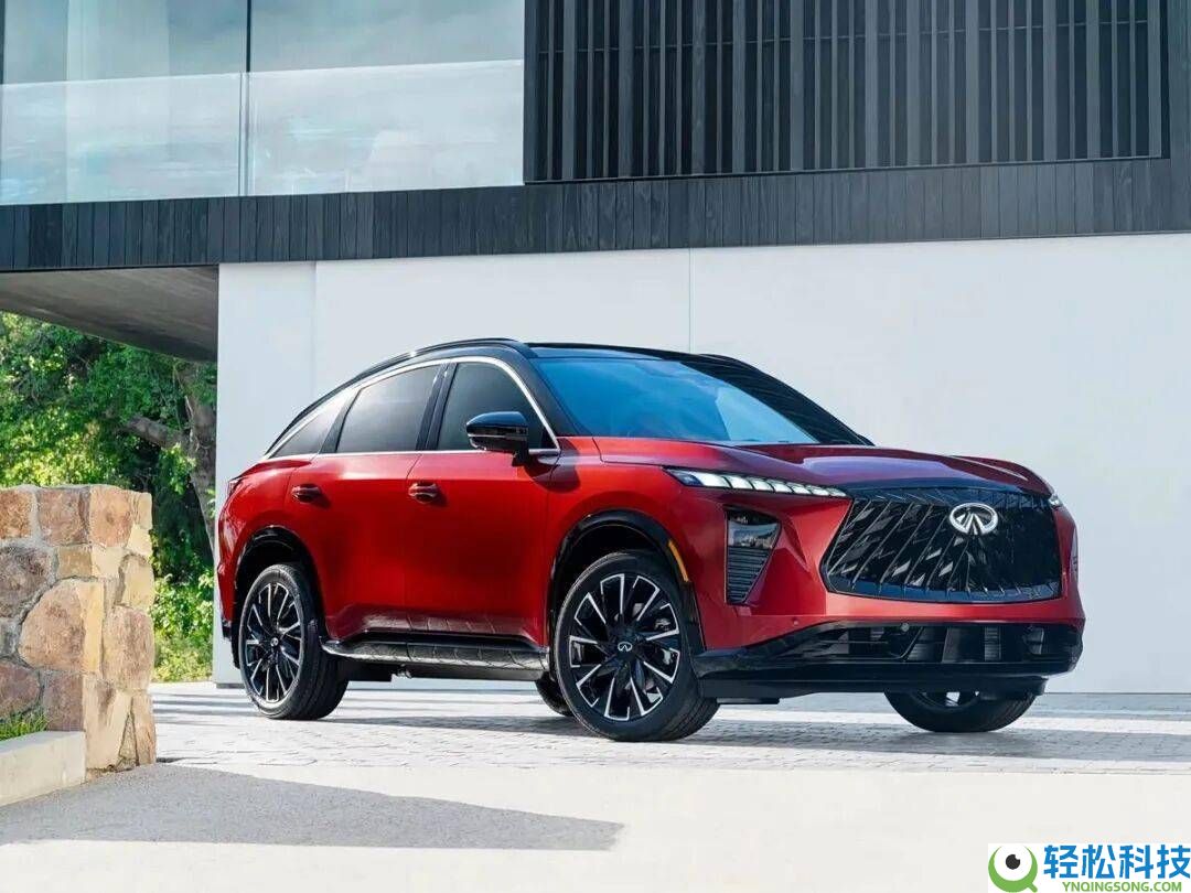 2.0T+9AT配四驱,黑化轿跑SUV退场,运动奢华内饰太吸睛,