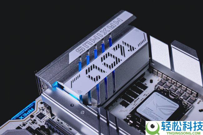 ROG Z890 APEX主板创200S Plus超频新记载