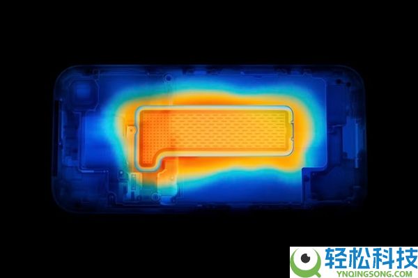手机都最先吹空调了:一场逾越十五年的散热攻防战