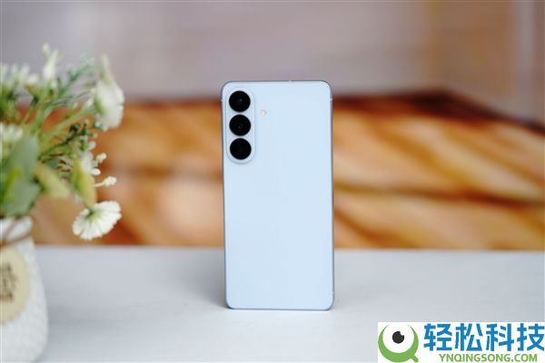 7999元AI旗舰,三星Galaxy S26+图赏