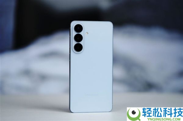 7999元AI旗舰,三星Galaxy S26+图赏