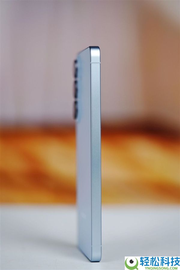 7999元AI旗舰,三星Galaxy S26+图赏