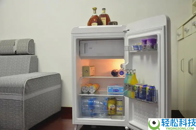 花7000元买“一次性”冰箱：被网红家电收割的年青人