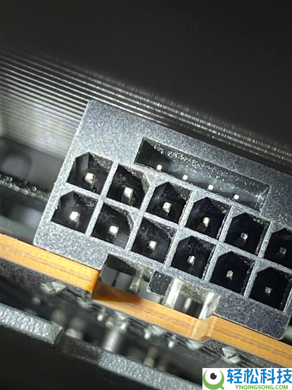 不是个例,RX 9070 XT烧接口再现：翻车案例已达9起