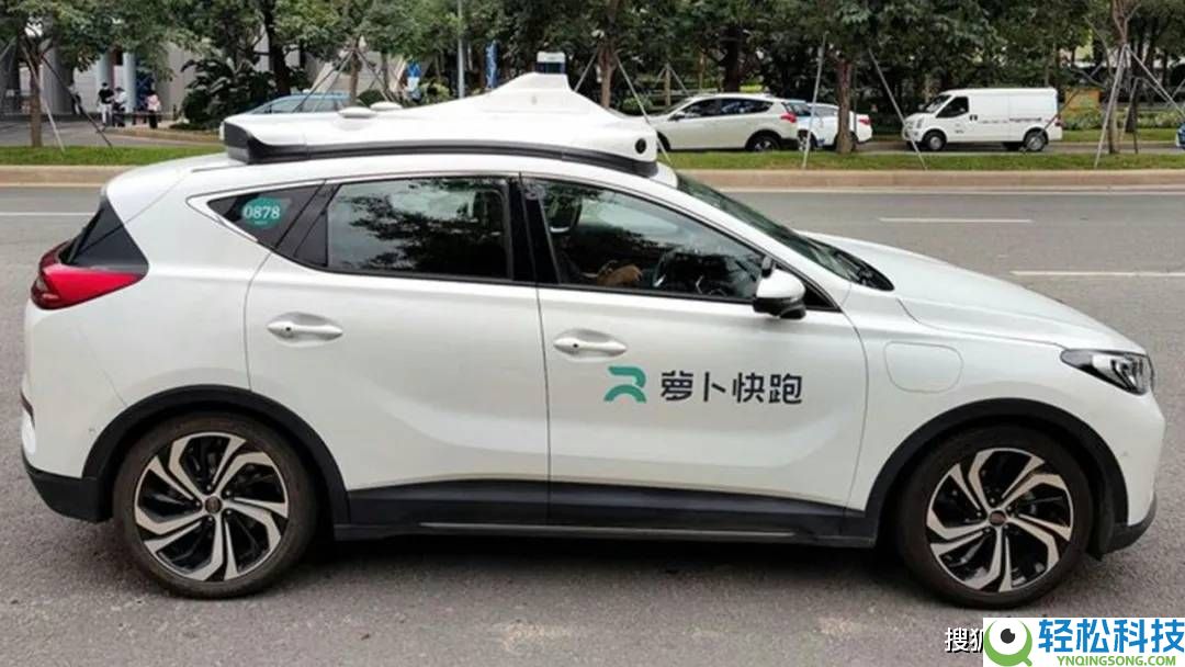 武汉高架百车“瘫痪”,萝卜快跑主动驾驶,资本狂飙下的保险黑洞