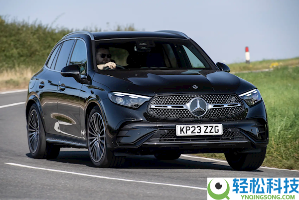 男人花35万新买疾驰辅佐驾驶失灵：换完模块换车机 照旧没修睦