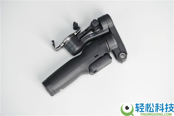 开创分体式遥控器,大疆Osmo Mobile 8P万能Vlog套装图赏