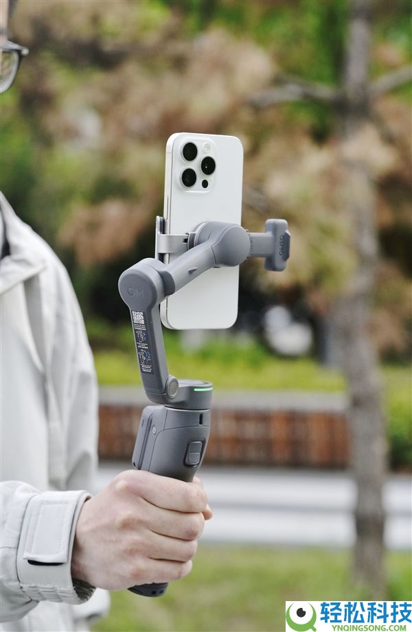 开创分体式遥控器,大疆Osmo Mobile 8P万能Vlog套装图赏