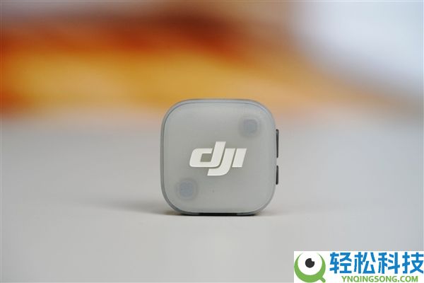 开创分体式遥控器,大疆Osmo Mobile 8P万能Vlog套装图赏