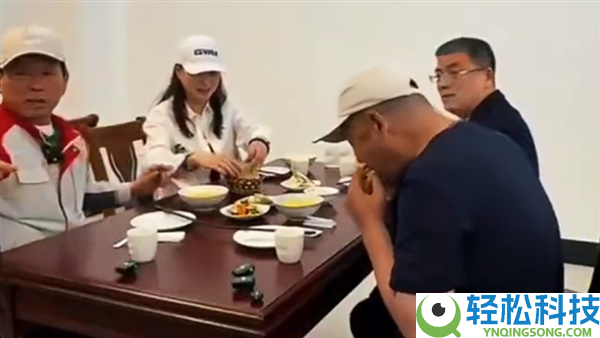 于东来力挺魏建军 直播中再订购100台长城坦克700送给员工