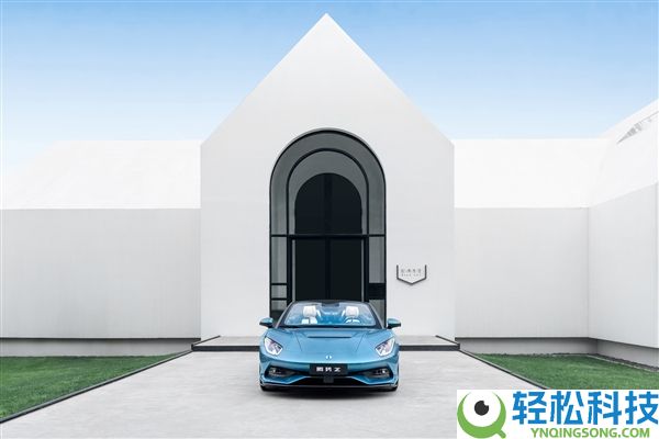 三机电超1000马力、零百2秒内,腾势Z软顶敞篷超跑官图发布