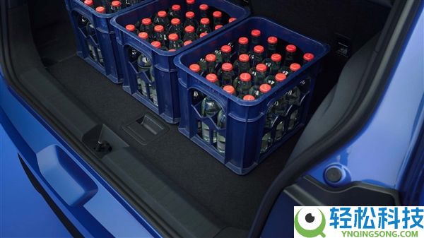 经典小车电动化更生 群众ID.Polo正式发布:实体按键管够,