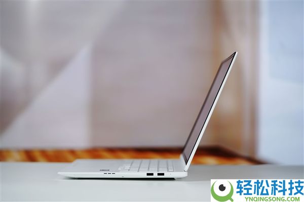 续航轻松超苹果MacBook,光荣MagicBook Pro 16 2026图赏